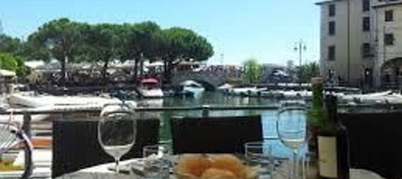 160m² Commercial property in Viareggio, Italy No. 155003 11