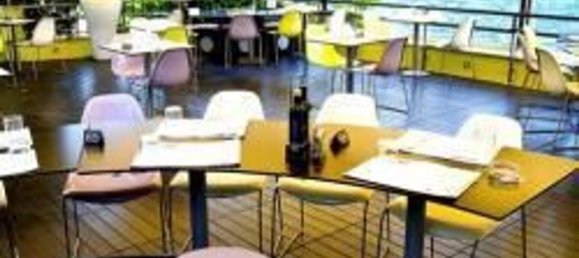 160m² Commercial property in Viareggio, Italy No. 155003 6