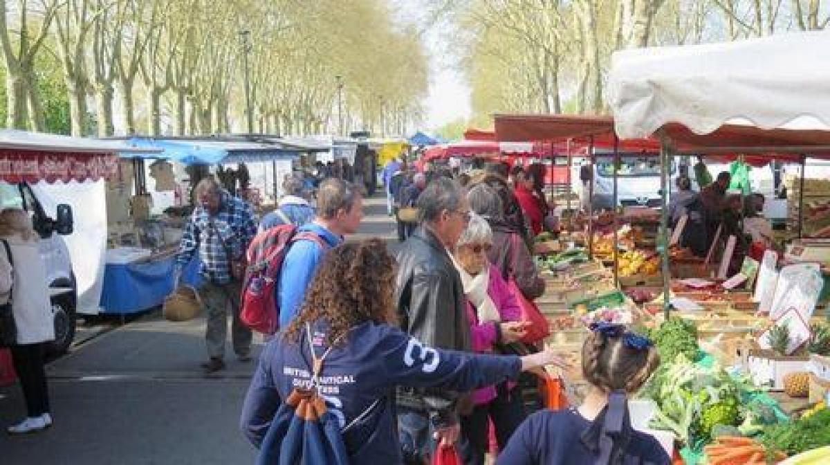 شقة 2 غرف نوم  في Amboise, France رقم 4208