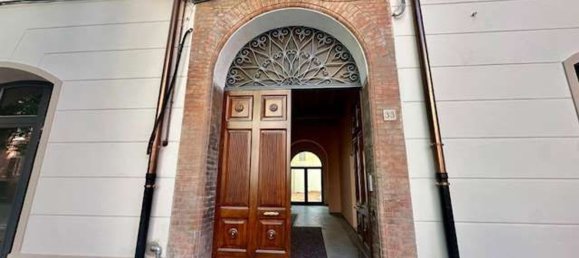 10-salle Appartement à Mirandola, Italy No. 271733 3