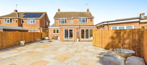 3 bedrooms House in Watford, United Kingdom No. 6035 13