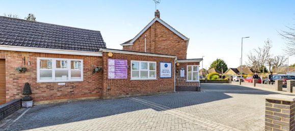 3 bedrooms House in Watford, United Kingdom No. 6035 17