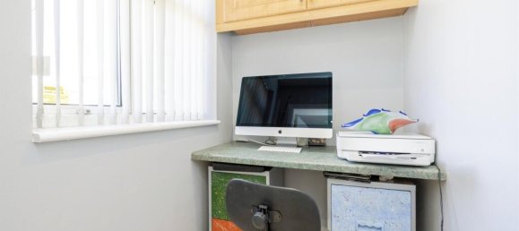 3 bedrooms House in Watford, United Kingdom No. 6035 6