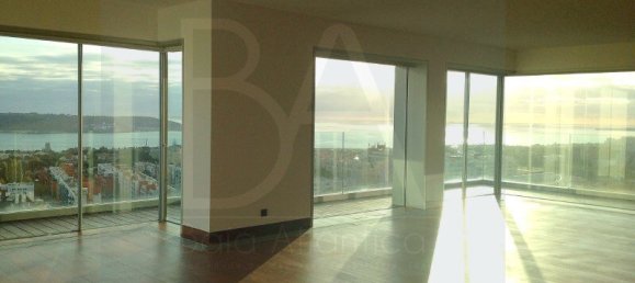 4 Schlafzimmer Wohnung in Lisbon, Portugal, Nr. 81037 11