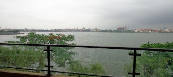 3 bedrooms Apartment in Tay Ho, Vietnam No. 4207 5