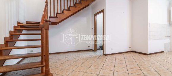 3-Zimmer Villa in Guanzate, Italy, Nr. 275845 17