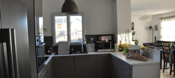 Вилла с 5 спальнями в Нотр-Дам-д'Оэ, Франция № 55966 3