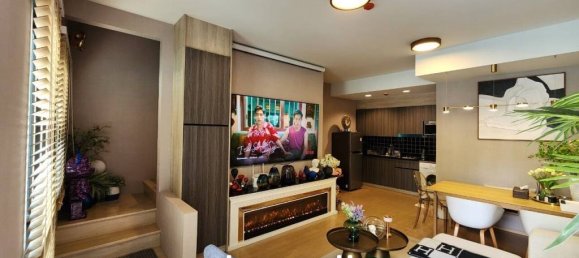 1 bedroom Duplex in Samut Prakan, Thailand No. 22259 4