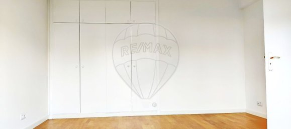 3 bedrooms House in Cascais, Portugal No. 179605 25