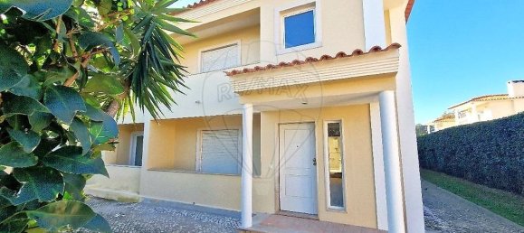 3 bedrooms House in Cascais, Portugal No. 179605 4