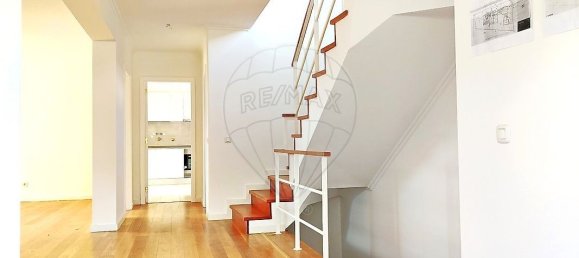 3 bedrooms House in Cascais, Portugal No. 179605 5