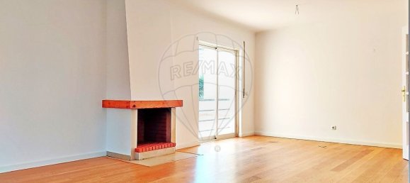 3 bedrooms House in Cascais, Portugal No. 179605 7