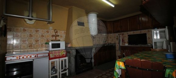 4 bedrooms House in Aranhas, Portugal No. 180758 13