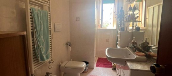 8-salle Appartement à Lecce, Italy No. 260004 24