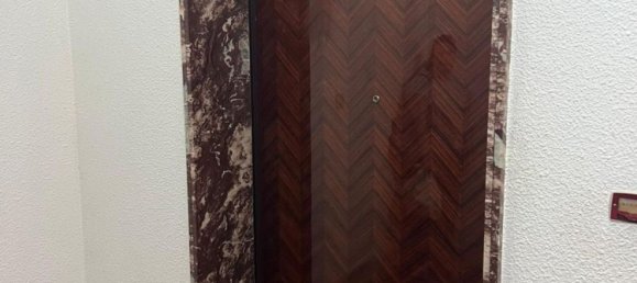 8-salle Appartement à Lecce, Italy No. 260004 4