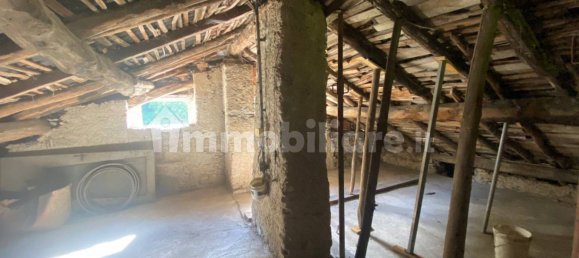 Вилла с 5 спальнями в Колле Брианца, Италия № 342802 19