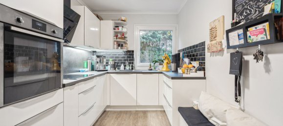 8 rooms House in Pinneberg, Germany No. 40507 5