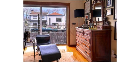 5 bedrooms Villa in Porto, Portugal No. 143225 4