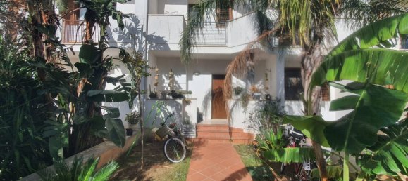 6-Zimmer Haus in Lizzanello, Italy, Nr. 34646 3