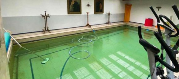 Вилла с 14 комнатами в Мюггельхайм, Германия № 24299 4