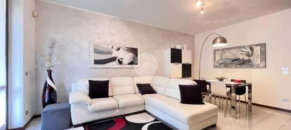 4 bedrooms House in Zevio, Italy No. 373369 4