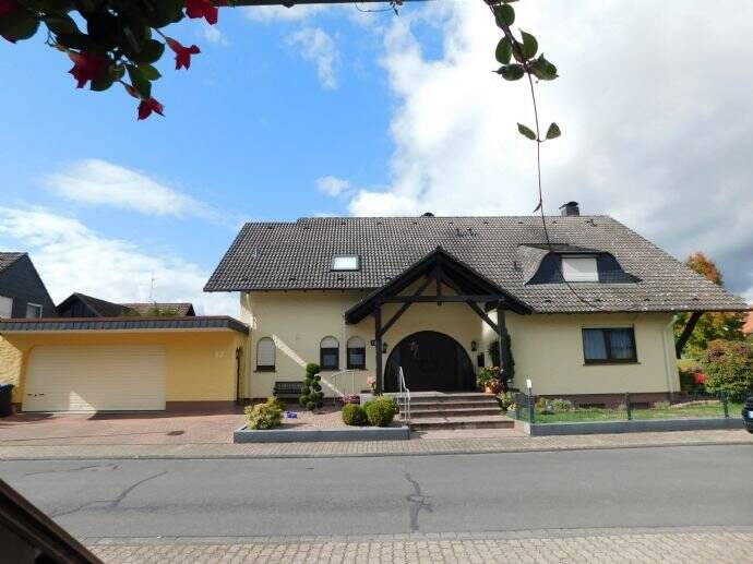 10 rooms Townhouse in Miltenberg, Germany No. 155381