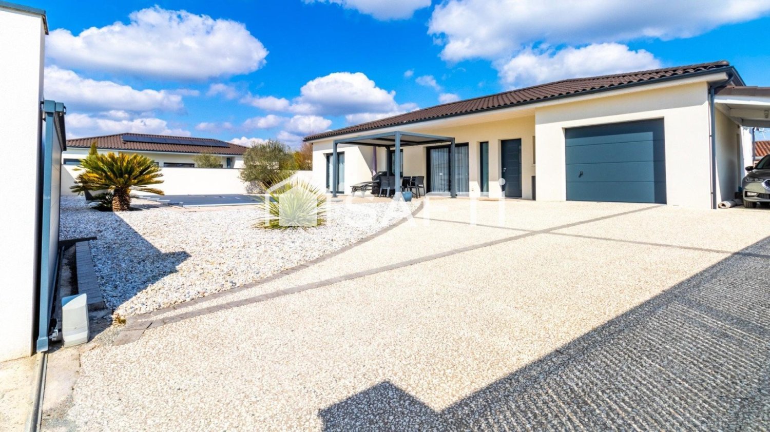 3 bedrooms House in Bergerac, France No. 109085