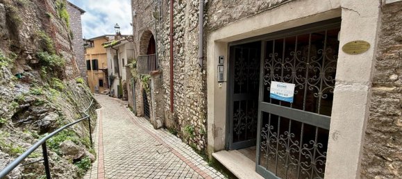 2 rooms Duplex in Sant'Angelo Romano, Italy No. 46855 6