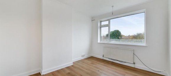 4 غرف نوم عقار تجاري في Feltham, United Kingdom رقم 9786 6