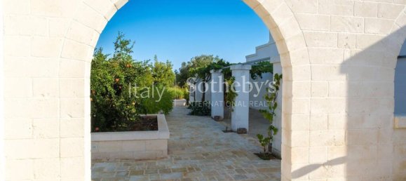 20 bedrooms House in Ostuni, Italy No. 164566 4