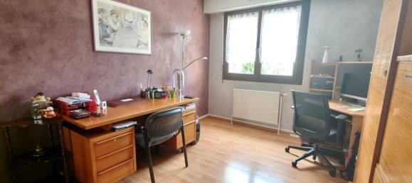 5 rooms Apartment in Echirolles, France No. 297381 11