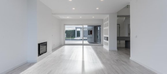 4 bedrooms House in Setubal, Portugal No. 126426 10