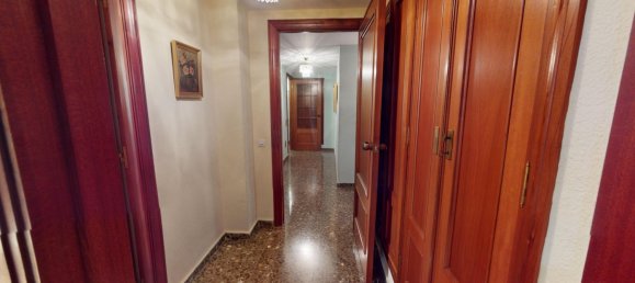 4 Schlafzimmer Wohnung in Valencia, Spain, Nr. 15228 8