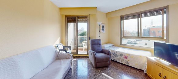 4 Schlafzimmer Wohnung in Valencia, Spain, Nr. 15228 4