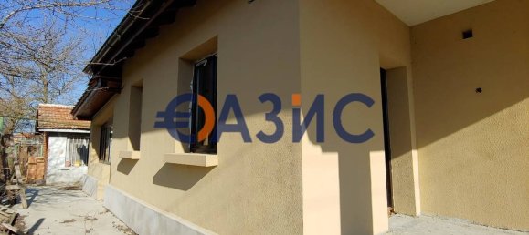 Дом с 2 спальнями в Трыстиково, Болгария № 123 12