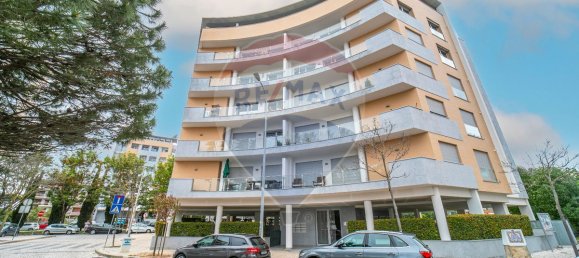 Apartamento de 3 dormitorios en Cascais, Portugal No. 77080 18