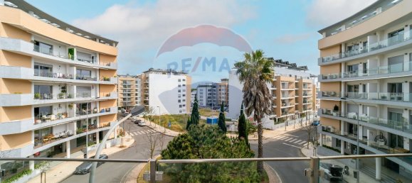 Apartamento de 3 dormitorios en Cascais, Portugal No. 77080 16