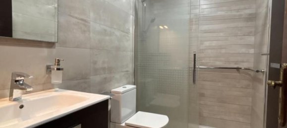 4 bedrooms Apartment in Las Palmas De Gran Canaria, Spain No. 184574 8