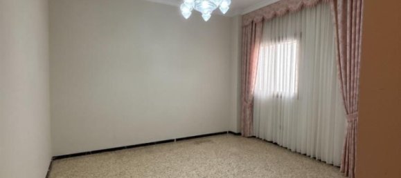 4 bedrooms Apartment in Las Palmas De Gran Canaria, Spain No. 184574 16