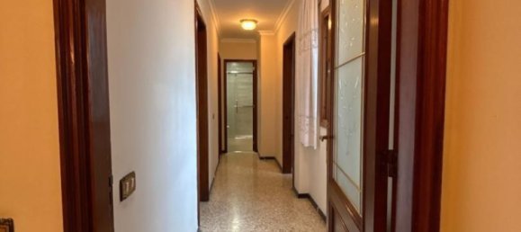 4 bedrooms Apartment in Las Palmas De Gran Canaria, Spain No. 184574 10