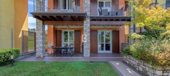 2 bedrooms House in Manerba del Garda, Italy No. 310016 3