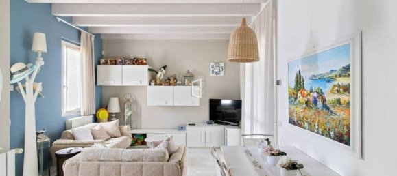 2 bedrooms House in Manerba del Garda, Italy No. 310016 5