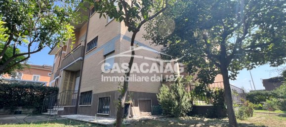 5 bedrooms Villa in Rome, Italy No. 345632 30