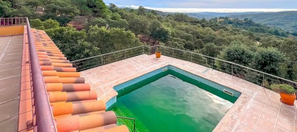 5 bedrooms Villa in Lloret de Mar, Spain No. 11160 2