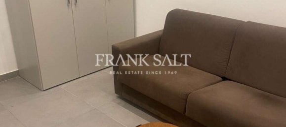 1 chambre Appartement à Ta' Xbiex, Malta No. 5018 4