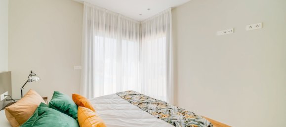 Casa de 4 dormitorios en Alicante, Spain No. 131838 19