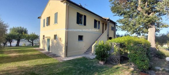6 rooms Villa in Vallefoglia, Italy No. 37332 12