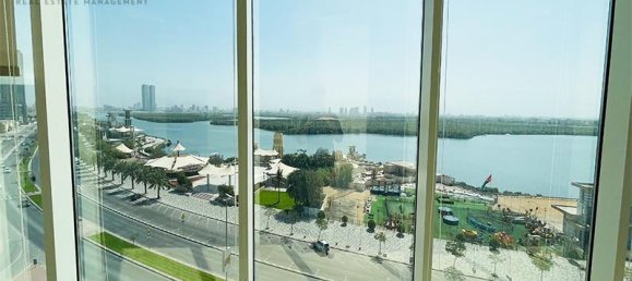 Oficina en Ras Al Khaimah, UAE 185.8 m² No. 95039 3