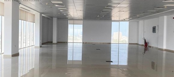 Oficina en Ras Al Khaimah, UAE 185.8 m² No. 95039 14