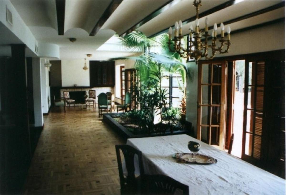 Дом с 4 спальнями в Буэнос-Айрес, Аргентина № 75632